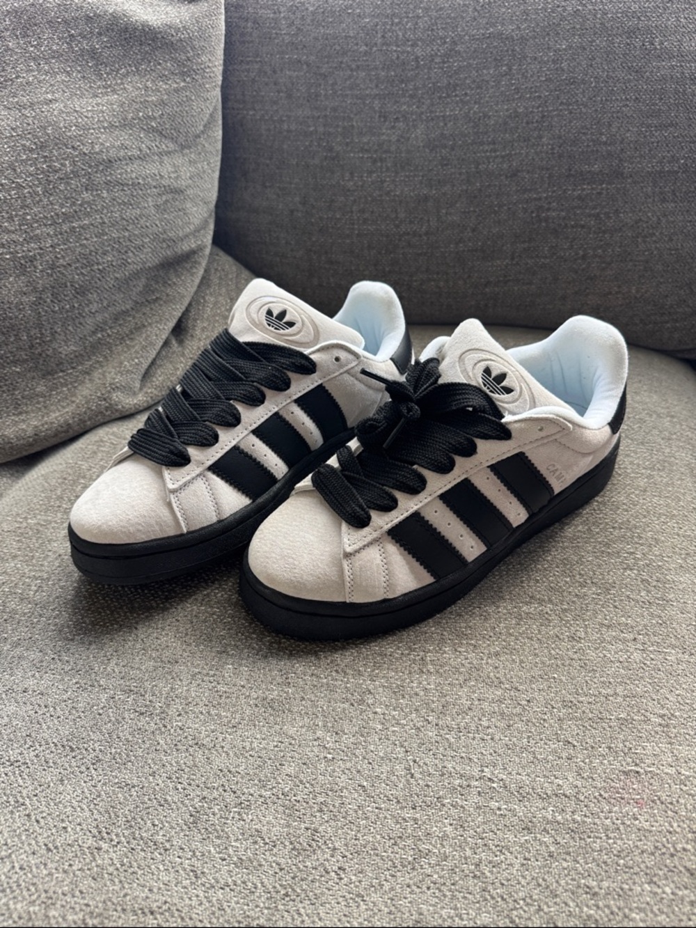 Great LIKE NEW  Beige and Black Men's Sneakers
